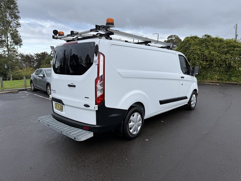 2018 Ford Transit Custom VN MY17.75 340L (LWB) White 6 Speed Automatic Van62939538192641113