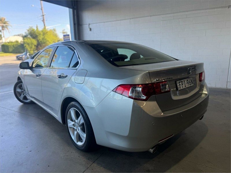 2008 Honda Accord Euro CU Silver 5 Speed Automatic Sedan62882730019203112