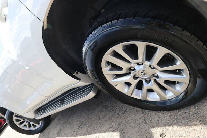 2019 Toyota Landcruiser Prado GDJ150R Kakadu White 6 Speed Sports Automatic Wagon62937625981314113