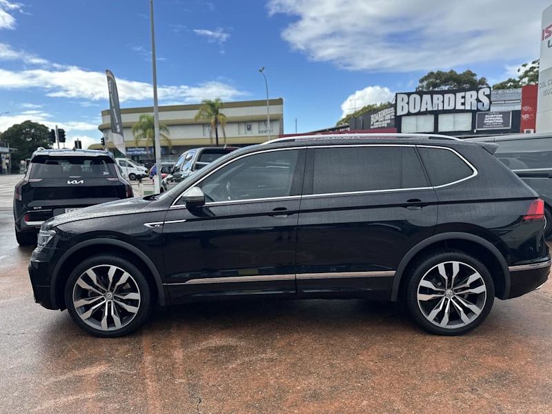 2021 Volkswagen Tiguan 5NA MY21 Allspace 162 TSI Highline Black 7 Speed Auto Direct Shift Wagon62933708537474113