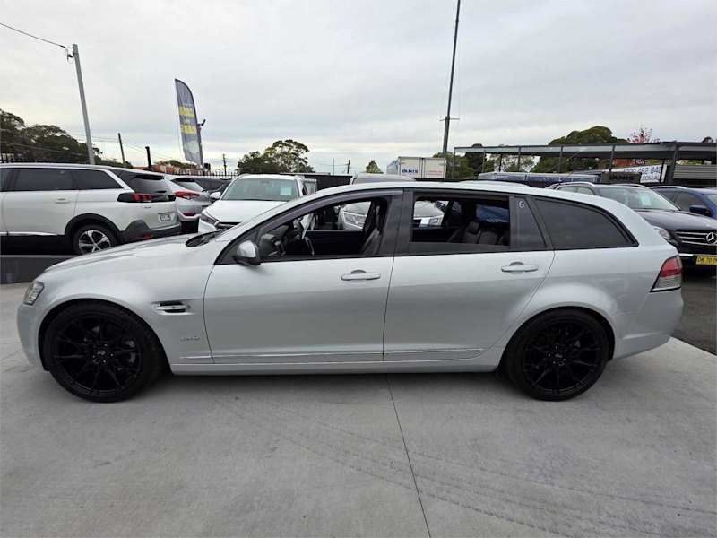 2012 Holden Calais VE II MY12 V Sportwagon Silver 6 Speed Sports Automatic Wagon62933707127554113