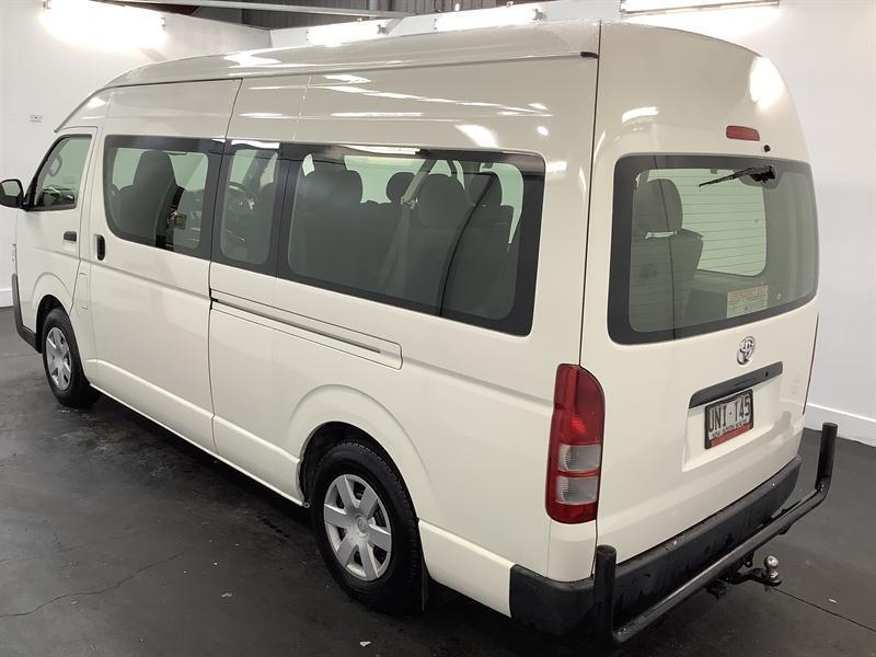 2015 Toyota HiAce KDH223R MY15 Commuter White 4 Speed Automatic Bus62936657070722112