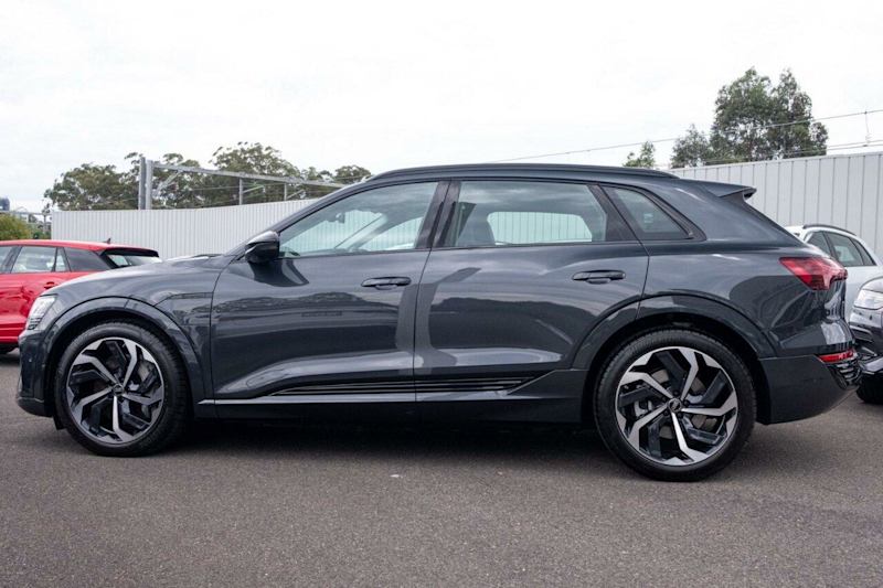 2024 Audi Q8 E-Tron GE MY24 50 e-quattro Grey 1 Speed Reduction Gear Wagon62933705219203114