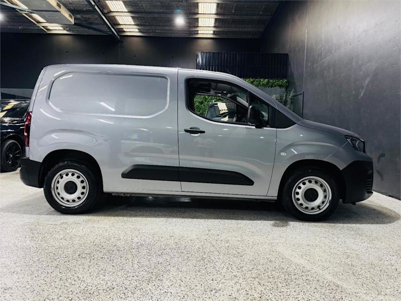 2022 Peugeot Partner K9 MY22 City Low Roof SWB Grey 8 Speed Sports Automatic Van62932713822850114