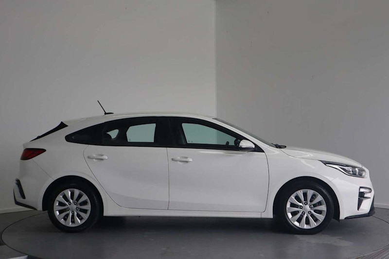 2020 Kia Cerato BD MY20 S White 6 Speed Sports Automatic Hatchback62939538133122113