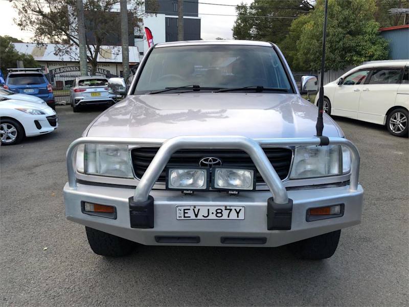 1998 Toyota Landcruiser FZJ105R GXL White 4 Speed Automatic Wagon62932712297091114