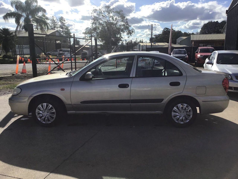 2004 NISSAN PULSAR ST-L N16---Located in MACKSVILLE on the NSW Mid-North Coast  between Port Macquar62938582233731114