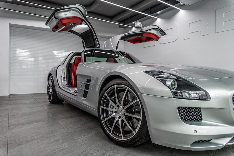 2010 Mercedes-Benz SLS 197 AMG Iridium Silver 7 Speed Automatic Coupe62882770344961114