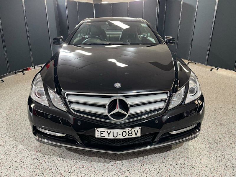 2011 Mercedes-Benz E250 207 MY11 CGI Elegance Black 5 Speed Automatic Coupe62935690682113112