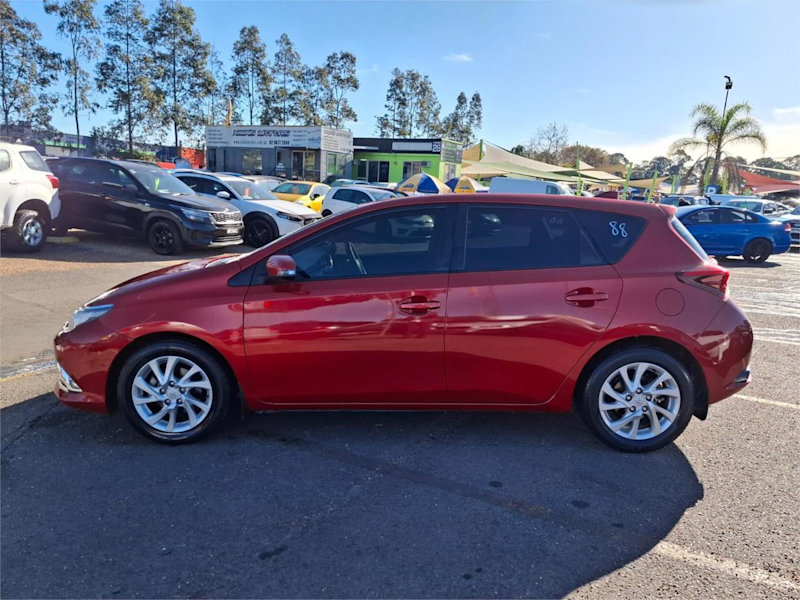2016 Toyota Corolla ZRE182R Ascent Sport S-CVT Red 7 Speed Constant Variable Hatchback62934708293763113