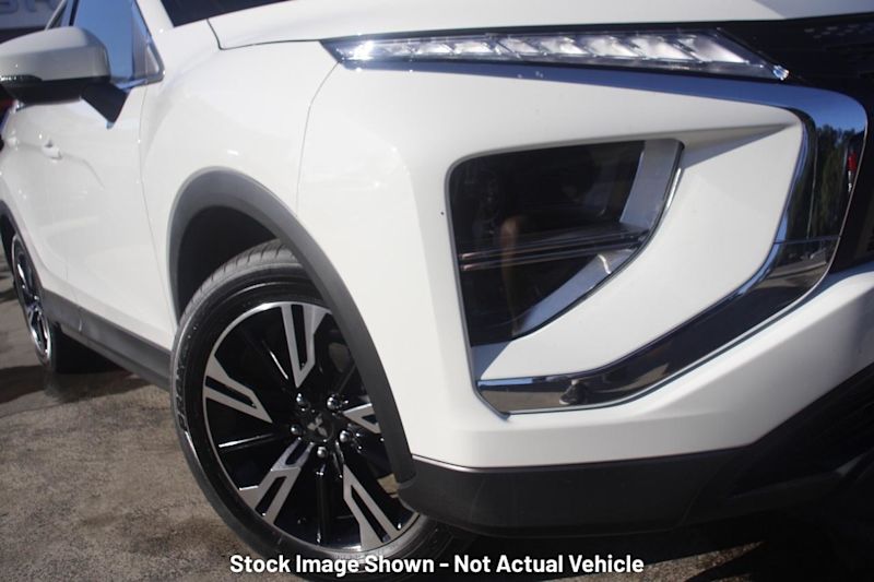 2024 Mitsubishi Eclipse Cross YB MY24 ES 2WD White 8 Speed Constant Variable Wagon62882732414722111