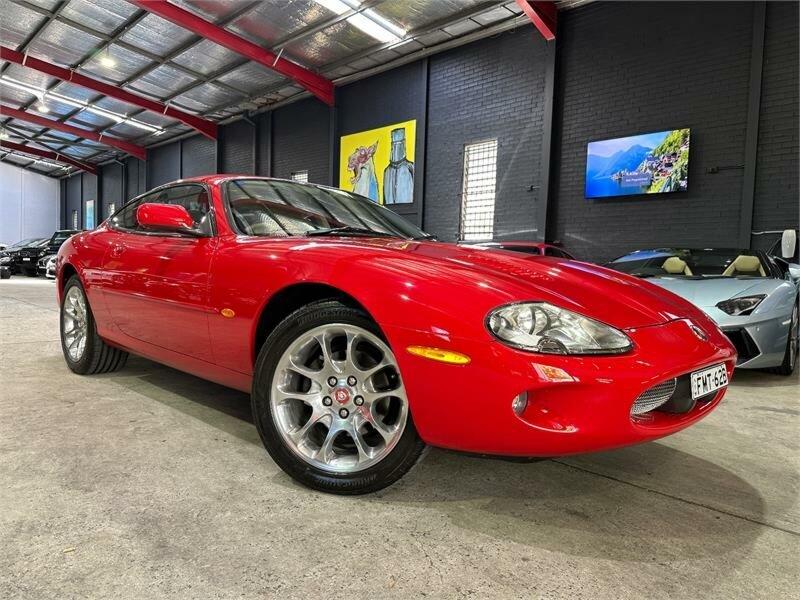 1998 Jaguar XKR X100 Classic Red 5 Speed Automatic Coupe62882730258178111
