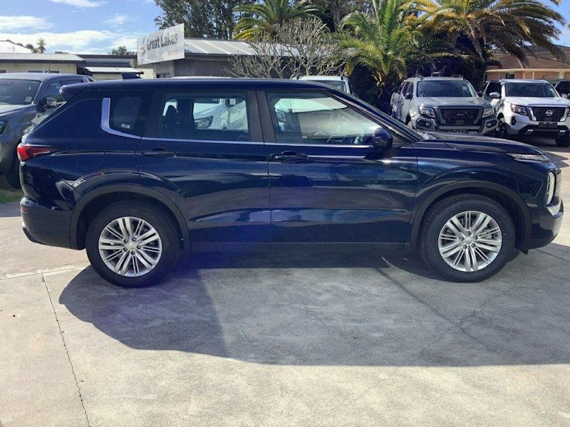 2023 Mitsubishi Outlander ZM MY23 ES 2WD Blue 8 Speed Constant Variable Wagon62940490832257111