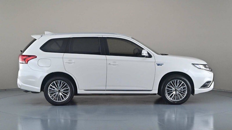 MITSUBISHI OUTLANDER PHEV ES 201962933708578818112