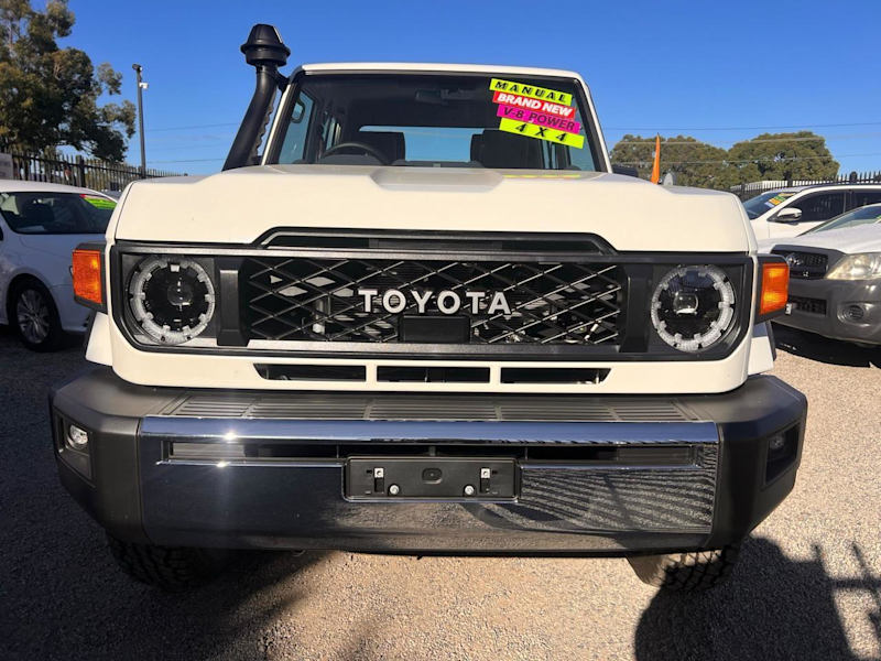 2025 TOYOTA LANDCRUISER 79 GXL V8 MANUAL, DUAL CAB, 9KMS, WARRANTY, TRADE INS WELCOME, FINANCE AVAIL62933711652737111