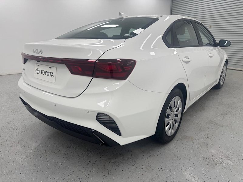 2023 Kia Cerato BD S White Sports Automatic Sedan62937623107330112