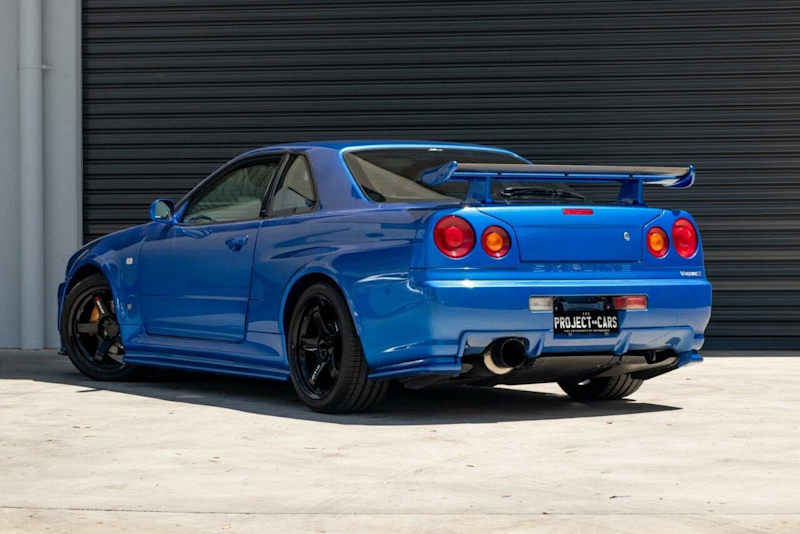 2001 Nissan Skyline GT-R BNR34 SKYLINE GT-R V-SPEC II Bayside Blue Manual Coupe62935690435457111
