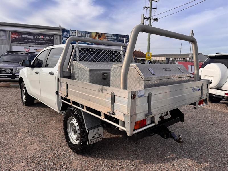 2017 Mazda BT-50 MY17 Update XT (4x4) White 6 Speed Manual Dual Cab Chassis62934702137603114
