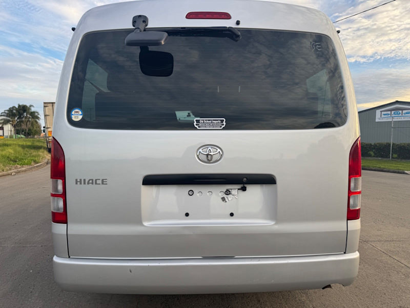 2020 TOYOTA HIACE, WIDE body LWB, 2.7 petrol, 6-speed auto!!62937624293378114