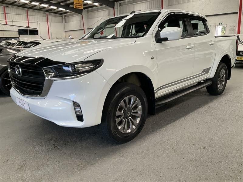 2021 Mazda BT-50 B30B XT (4x2) White 6 Speed Automatic Dual Cab Pick-up62935690585089111