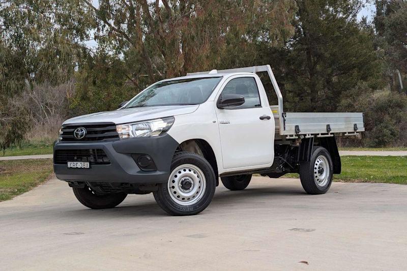 2021 Toyota Hilux GUN135R Workmate 4x2 Hi-Rider Glacier White 6 Speed Manual Cab Chassis629356796783371116