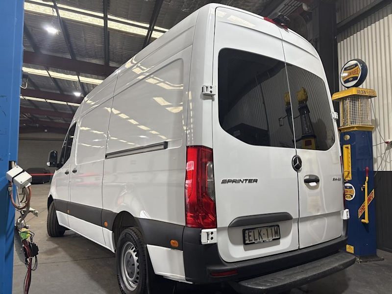 2021 Mercedes-Benz Sprinter LWB 314 CDI VS30 MWB FWD White 7 Speed Automatic Van62934705153794112