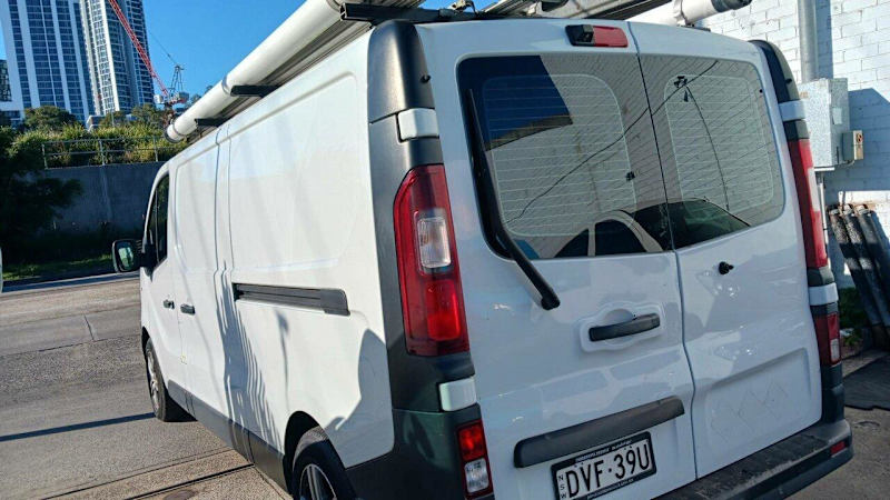 2017 Renault Trafic X82 MY17 LWB White 6 Speed Manual Van62935693353601111