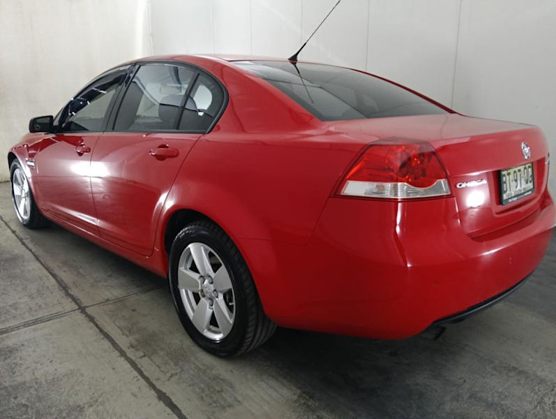 2013 Holden Commodore VE II MY12.5 Omega Red 6 Speed Sports Automatic Sedan62937625926019113