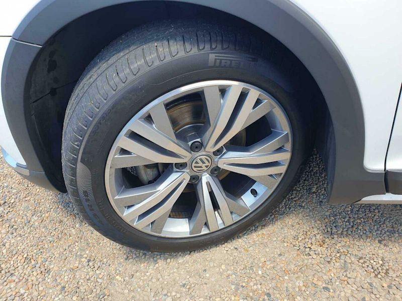 2017 Volkswagen Passat 3C MY18 Alltrack 140 TDI White 6 Speed Direct Shift Wagon63437623326339113