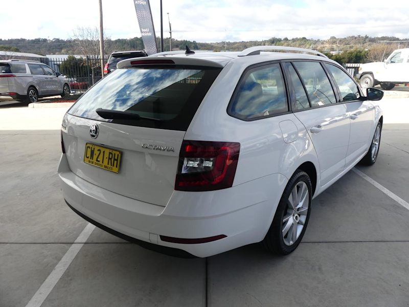 2020 Skoda Octavia NE MY20 110 TSI Base White 7 Speed Auto Direct Shift Wagon62937622511618114