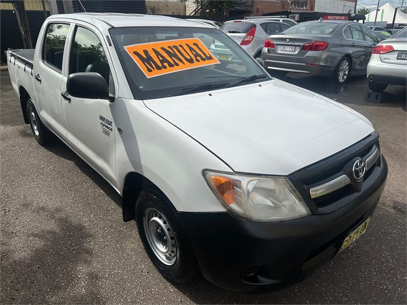 2007 Toyota Hilux TGN16R 06 Upgrade Workmate White 5 Speed Manual Dual Cab Pick-up62882737389827110