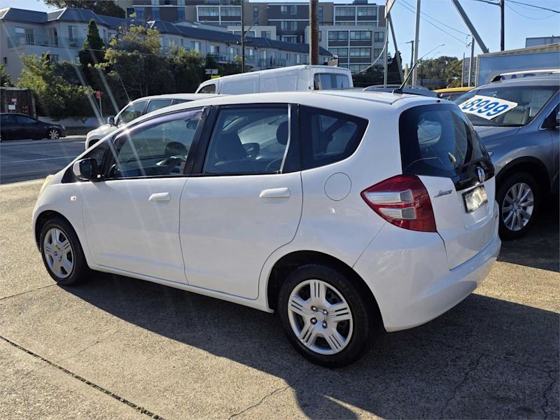 2010 Honda Jazz GE GLi 5 Speed Manual Hatchback62882733222787113