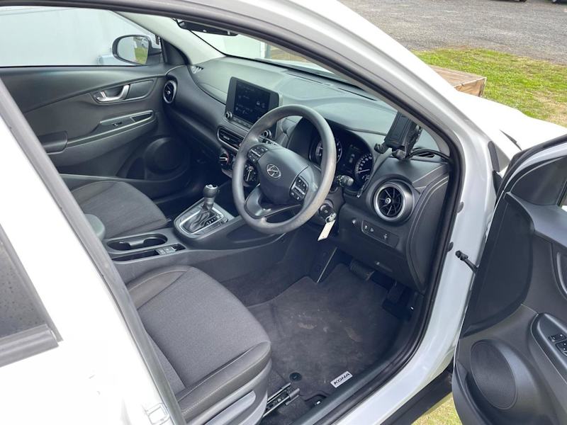 2021 Hyundai Kona OS Wagon -Located at ARMIDALE in the NSW Northern Tablelands halfway between Sydne62938582783490113