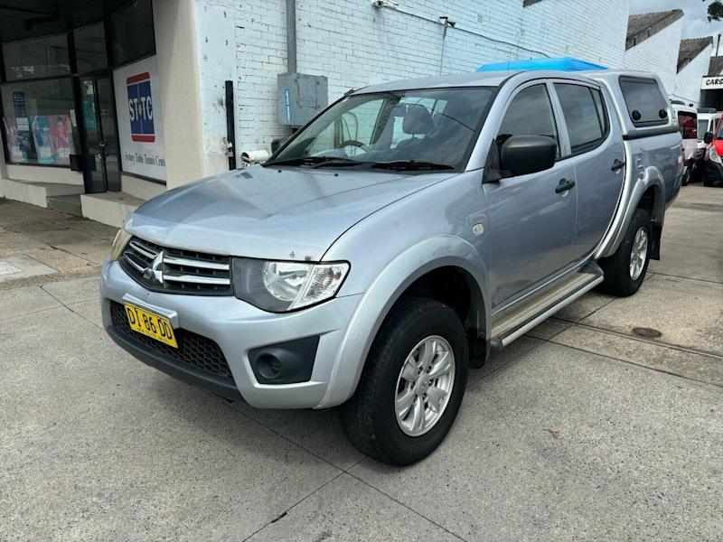 2014 Mitsubishi Triton MN MY14 Update GLX (4x4) Silver 4 Speed Automatic 4x4 Double Cab Utility62937626283265112