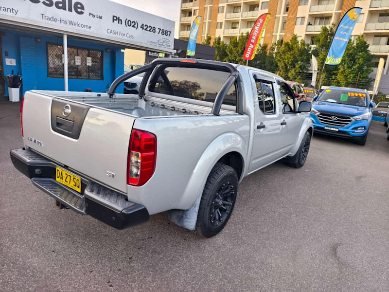 2012 NISSAN NAVARA ST ,auto, well maintained, $ 10999 Ready for work.62932713157890112