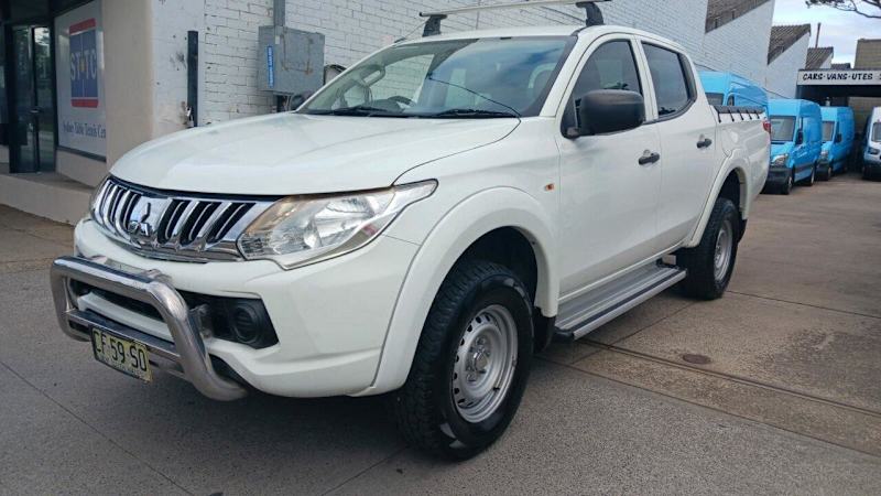 2015 Mitsubishi Triton MQ MY16 GLX (4x4) White 5 Speed Automatic Dual Cab Utility62937625143169113