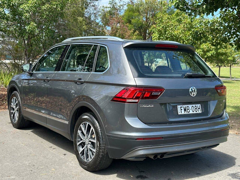 2016 Volkswagen Tiguan 5N MY17 110TSI DSG 2WD Comfortline Grey 6 Speed Sports Automatic Dual Clutch62934694982017113