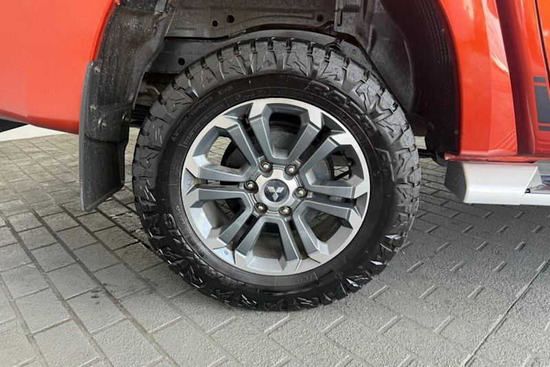2019 Mitsubishi Triton MR MY20 Toby Price Edition Double Cab Sunflare Orange 6 Speed62934700391553112