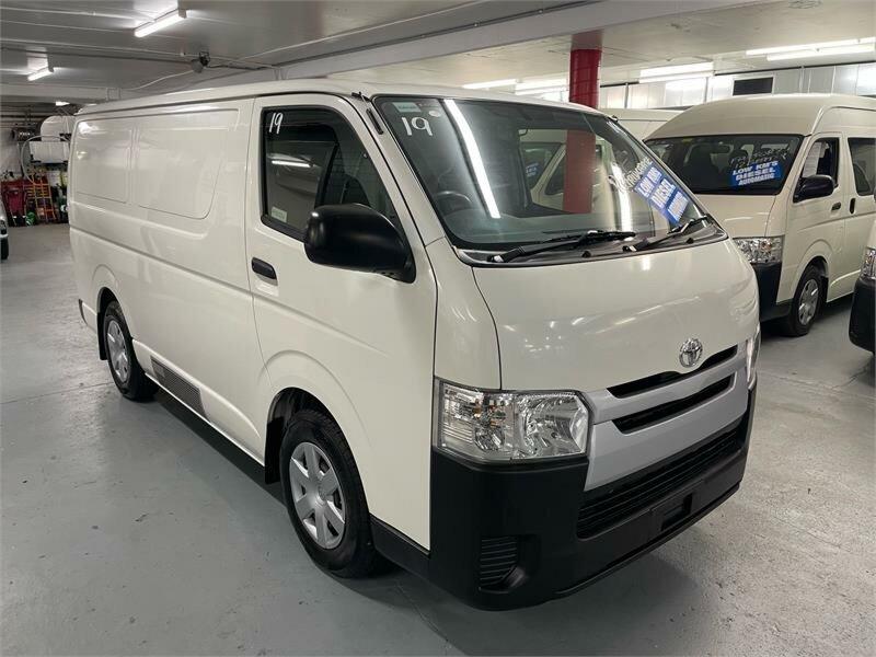 2018 Toyota HiAce KDH201R MY16 LWB White 4 Speed Automatic Van62936662881794111