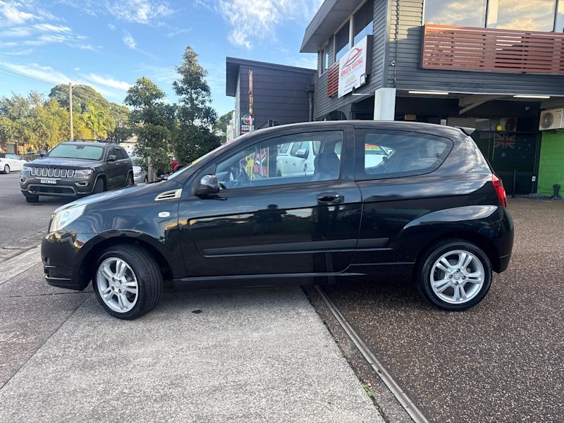 2010 Holden Barina TK MY10 Black 5 Speed Manual Hatchback62882721497218113