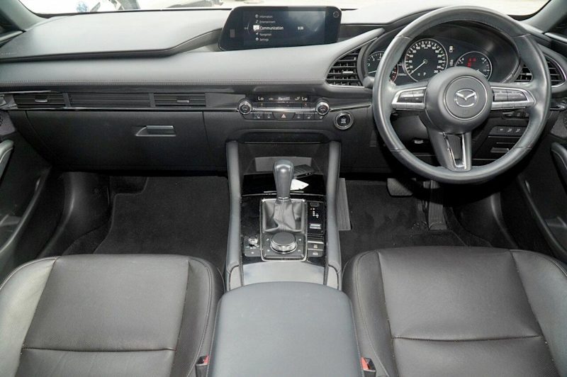 2022 Mazda 3 300P G25 Astina Snowflake White Pearl 6 Speed Automatic Hatchback62936663524481114