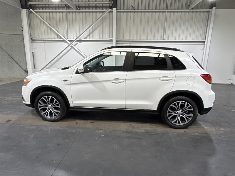 2018 Mitsubishi ASX XC MY18 LS (2WD) White Continuous Variable Wagon62936662979201112