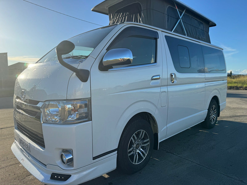 2015 TOYOTA HIACE Super GL  CAMPER62936659410691111