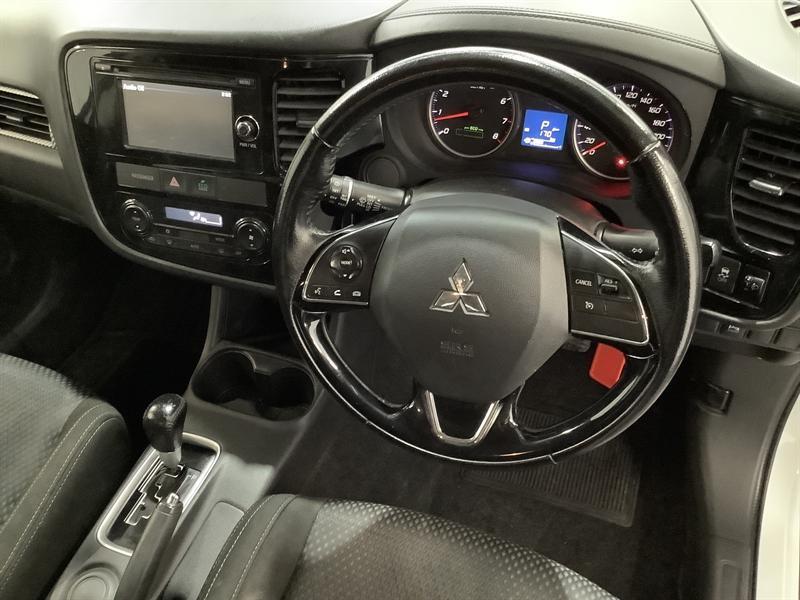 2016 Mitsubishi Outlander ZK MY16 LS (4x2) White Solid Continuous Variable Wagon62936662917249114