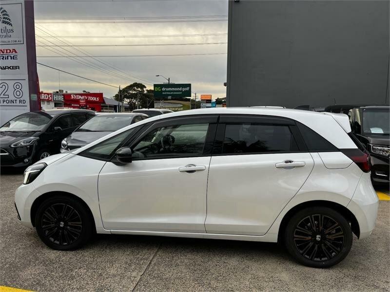 2021 Honda Fit HOME White Automatic Hatchback62882767760770113
