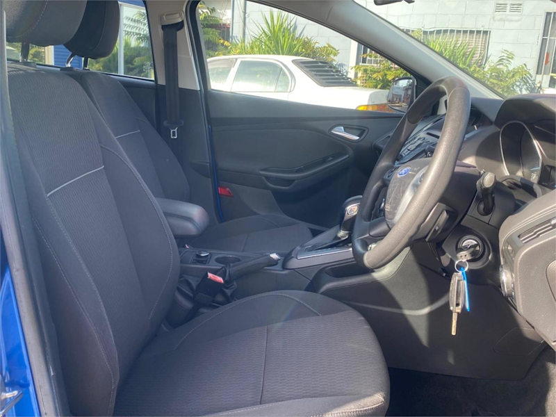 2012 Ford Focus LW MkII Trend PwrShift Blue 6 Speed Sports Automatic Dual Clutch Hatchback62933714622339114