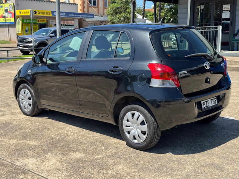 2011 TOYOTA YARIS YR62936663408386113