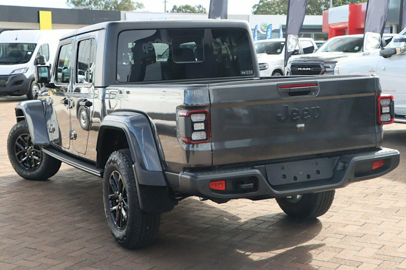 2023 Jeep Gladiator JT MY23 Night Eagle Pick-up Granite Crystal 8 Speed Automatic Utility62882726299907112