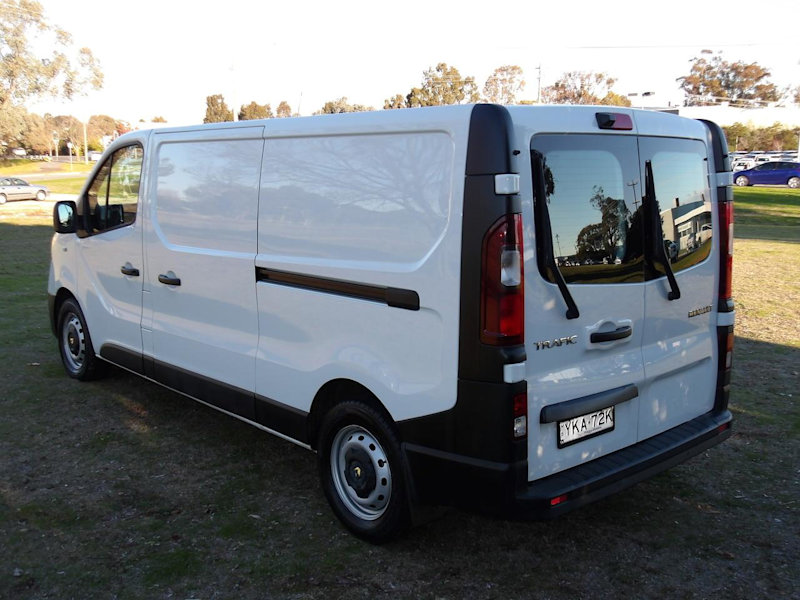 2020 Renault Trafic X82 MY20 Premium Low Roof LWB 103kW White 6 Speed Manual Van63437623266307114