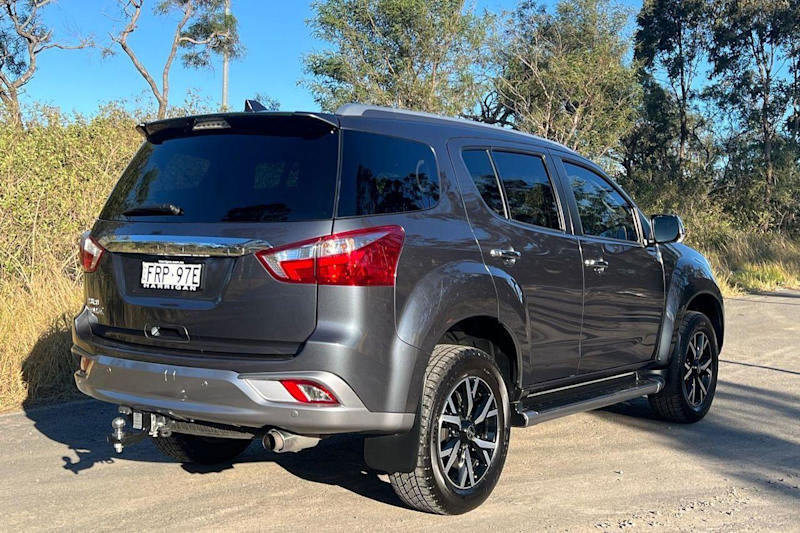 2019 Isuzu MU-X MY19 LS-T Rev-Tronic Obsidian Grey 6 Speed Sports Automatic Wagon62882738880514114